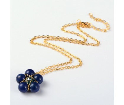 Fashion Jewelery Náhrdelník s modrým přívěskem