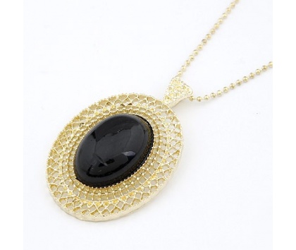 Fashion Jewelery Náhrdelník s černým kamínkem