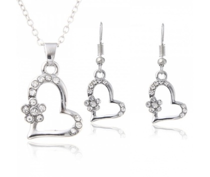 Fashion Jewelery Sada náhrdelníku a náušnic srdce s květinou