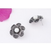 Fashion Jewelery Náušnice květina stříbrná s perlou